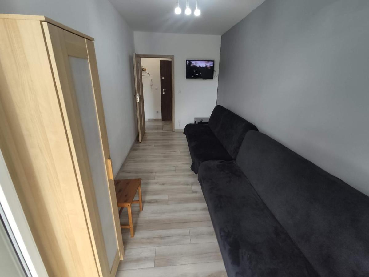 1110 Smialego 39 - Tanie Pokoje W Apartamencie - Samodzielne Zameldowanie - Self Check In بوزنان المظهر الخارجي الصورة