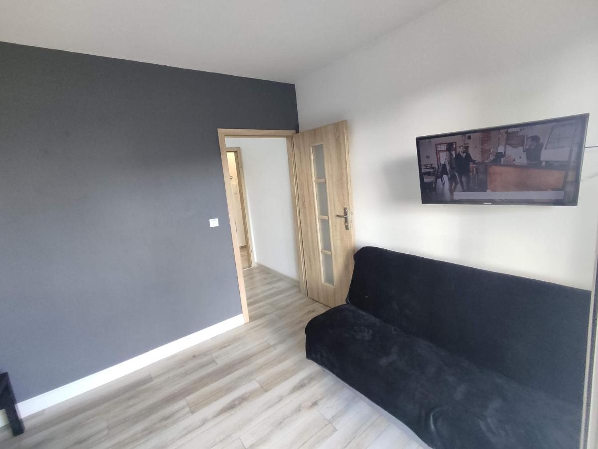 1110 Smialego 39 - Tanie Pokoje W Apartamencie - Samodzielne Zameldowanie - Self Check In بوزنان المظهر الخارجي الصورة